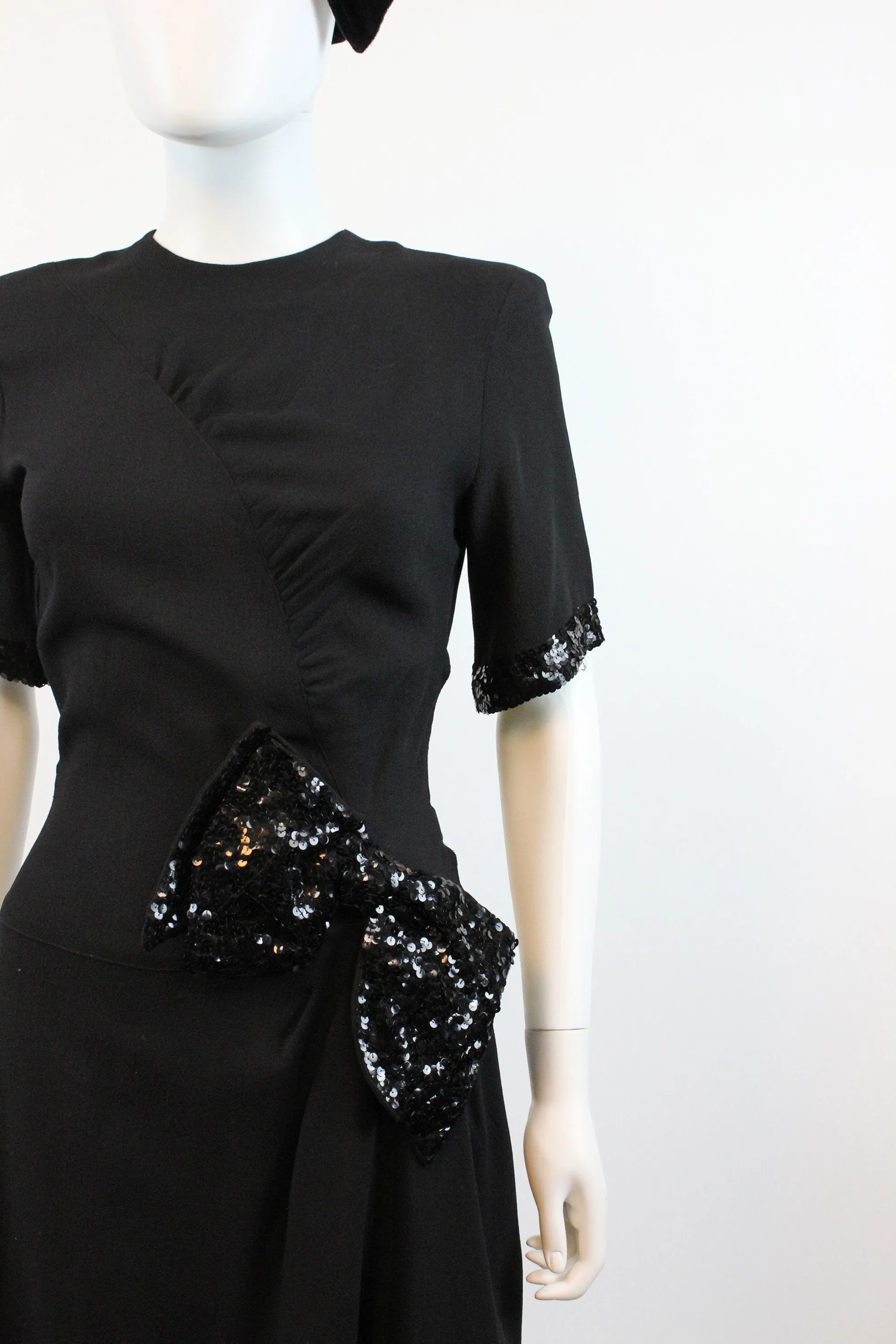 1940s rayon BOW dress sequins small | new fall