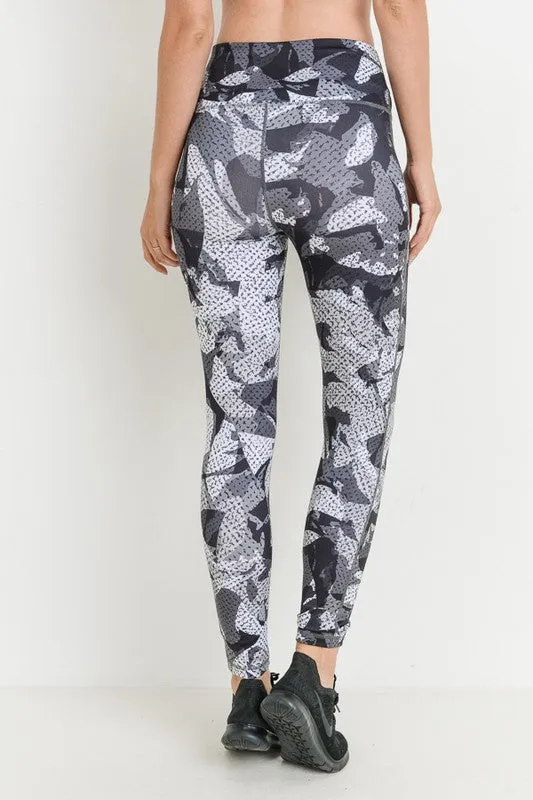 Raw Moda Monochrome Kaleidoscope Camo Print Full Leggings