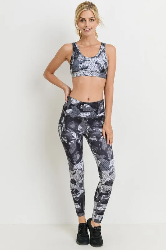 Raw Moda Monochrome Kaleidoscope Camo Print Full Leggings