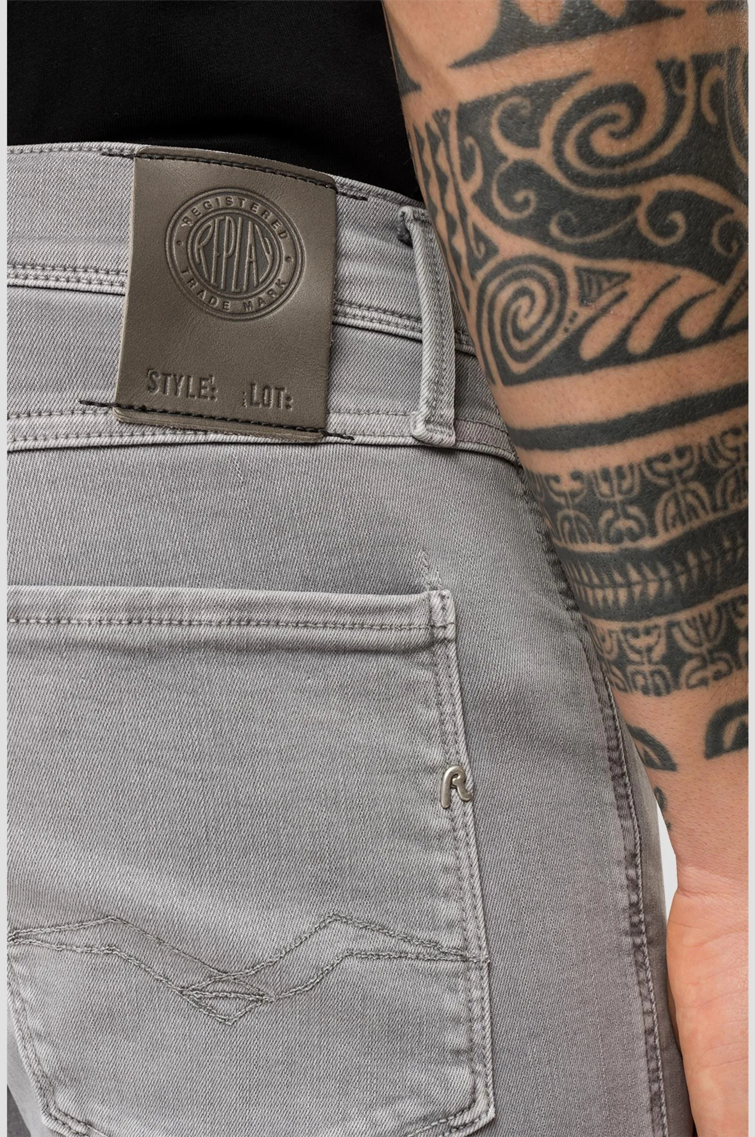 REPLAY R2609781661M914Y LIGHT GREY ANBASS HYPERFLEX JEANS