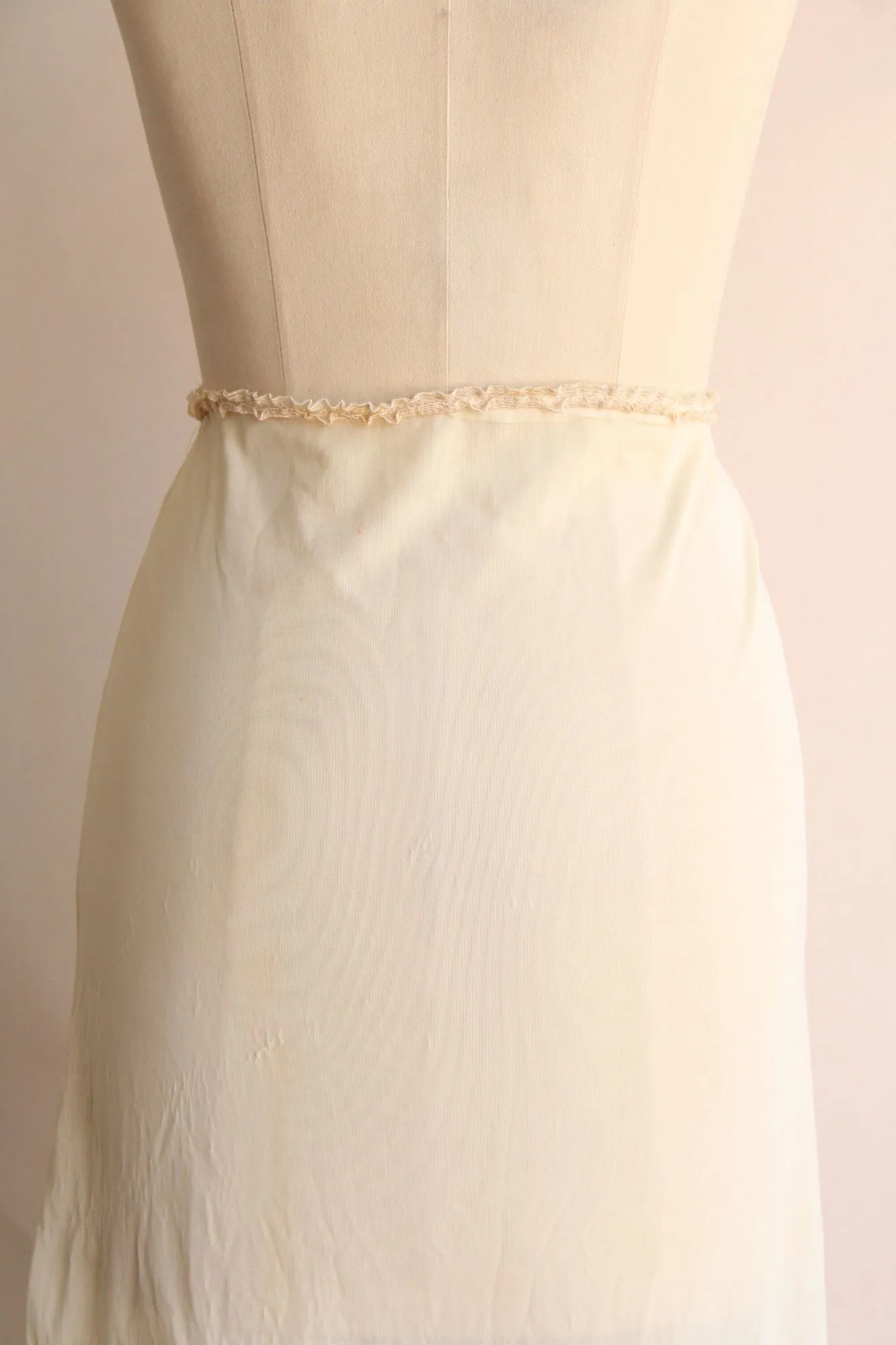 Vintage 1960s Ivory Nylon Half Slip With Lace Trim and Pleated Ruffle