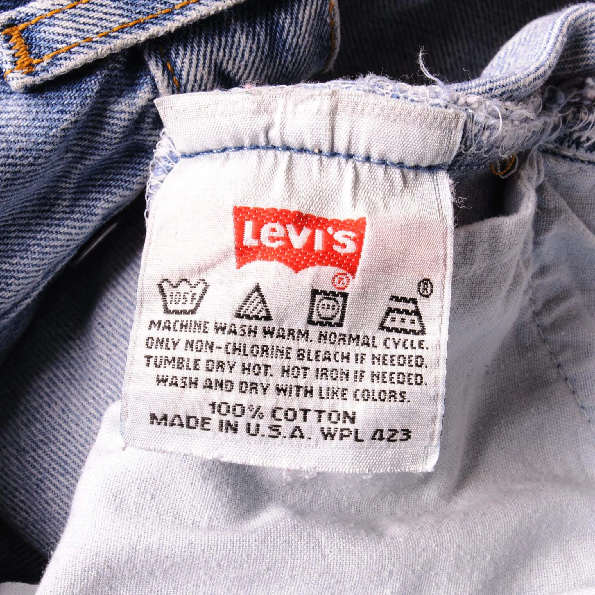 VINTAGE LEVIS 501 JEANS INDIGO 90s SIZE W25 L32 MADE IN USA