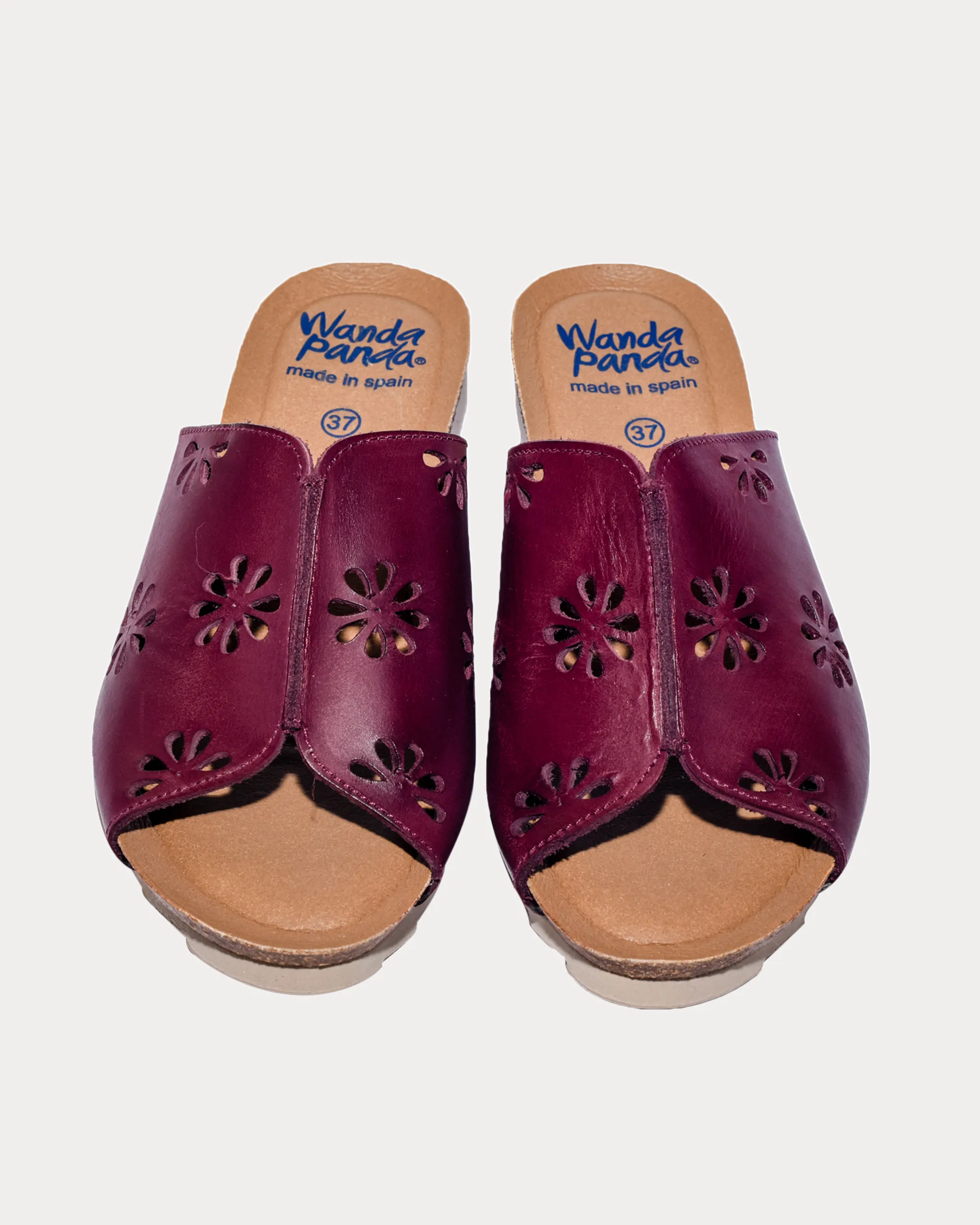 Wanda Panda Women's Belen Slip On Sandal